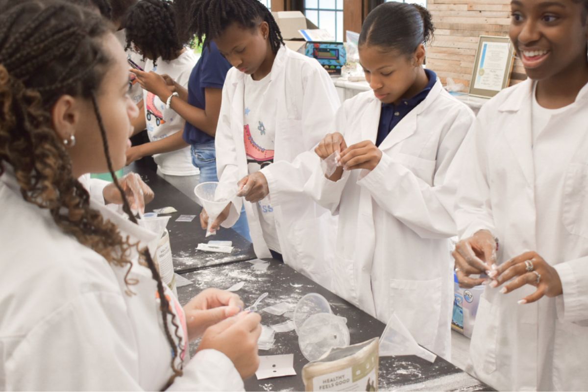 lab drawer students